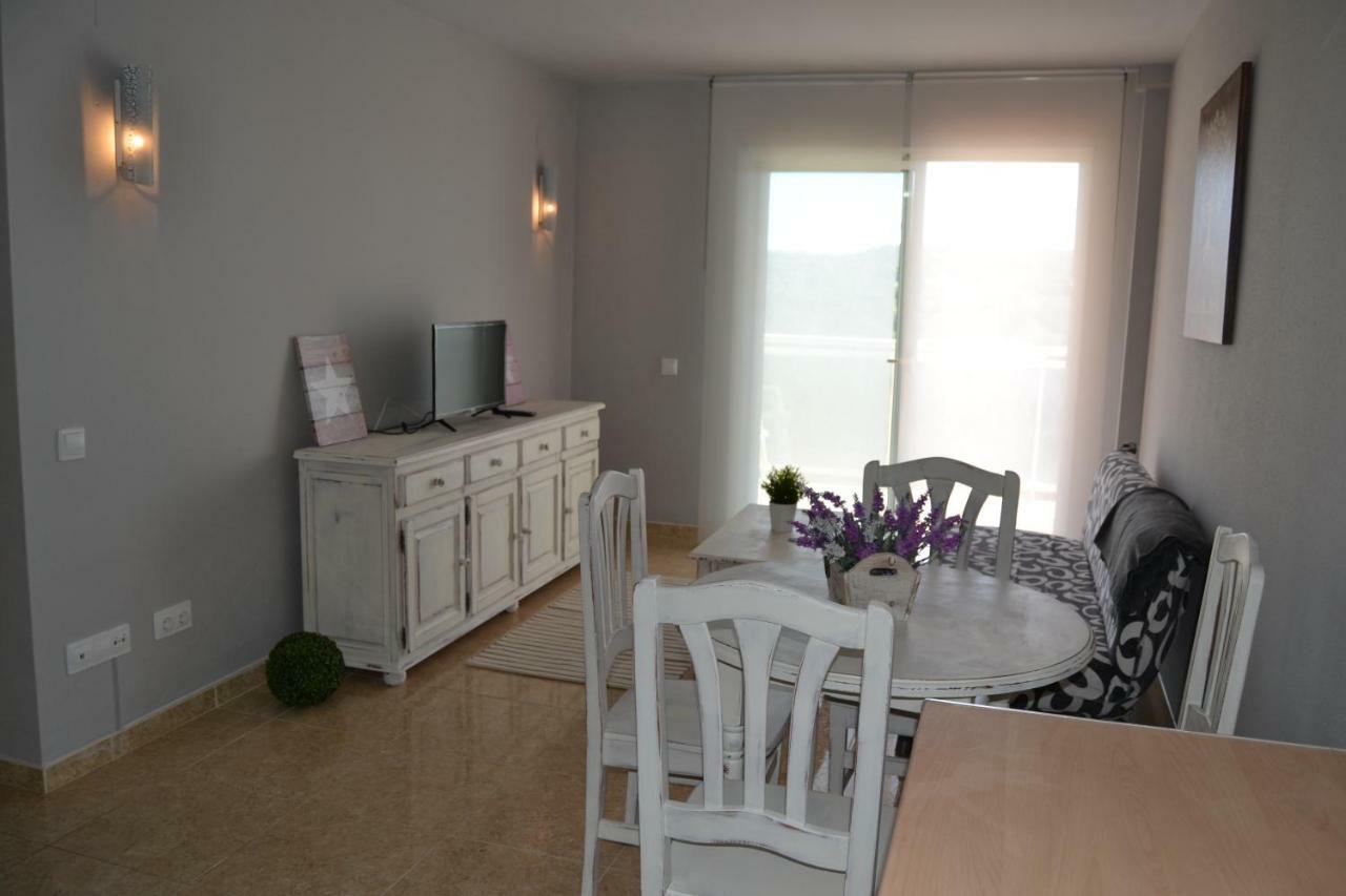 Lovely Familiar Apartment With Pool In Cap Σαλού Εξωτερικό φωτογραφία