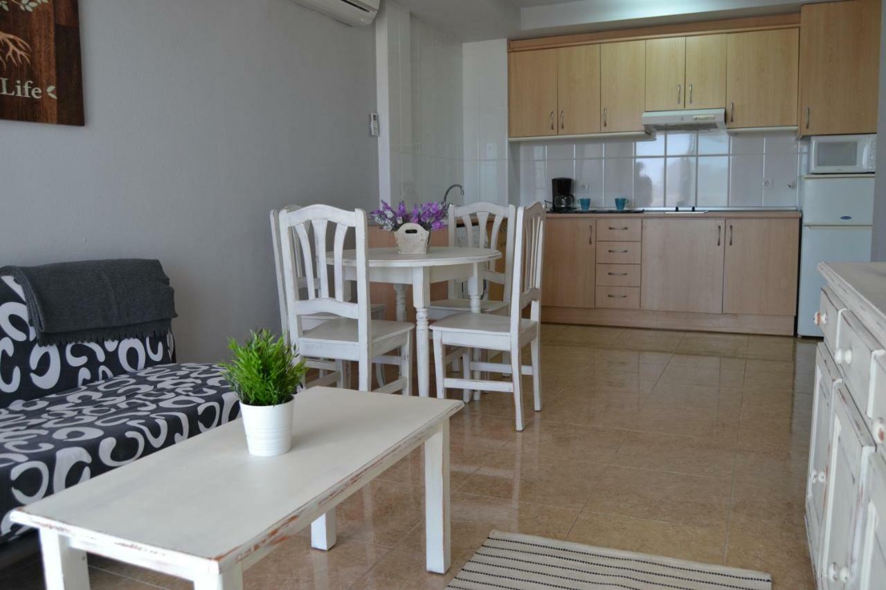Lovely Familiar Apartment With Pool In Cap Σαλού Εξωτερικό φωτογραφία