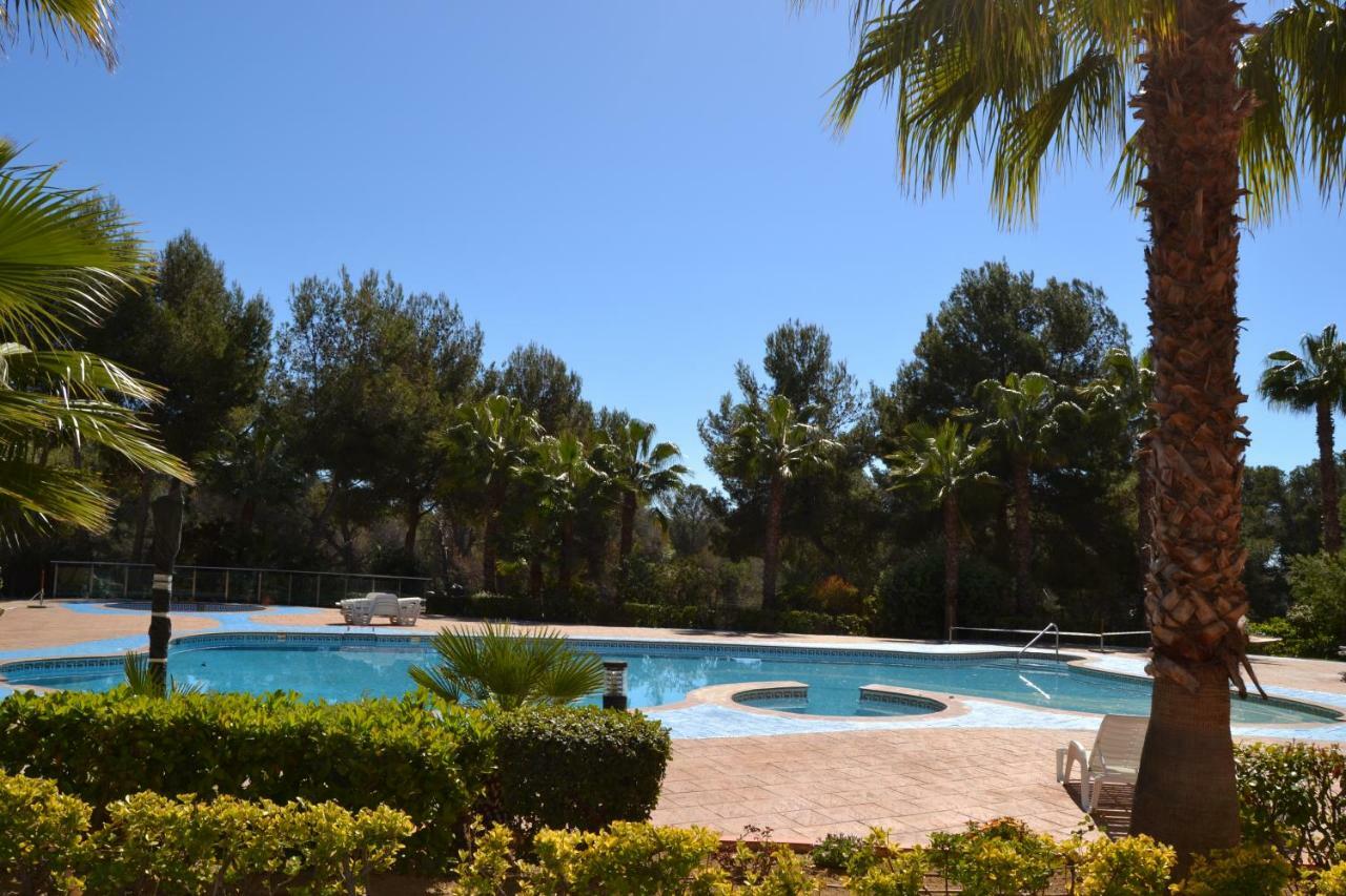 Lovely Familiar Apartment With Pool In Cap Σαλού Εξωτερικό φωτογραφία