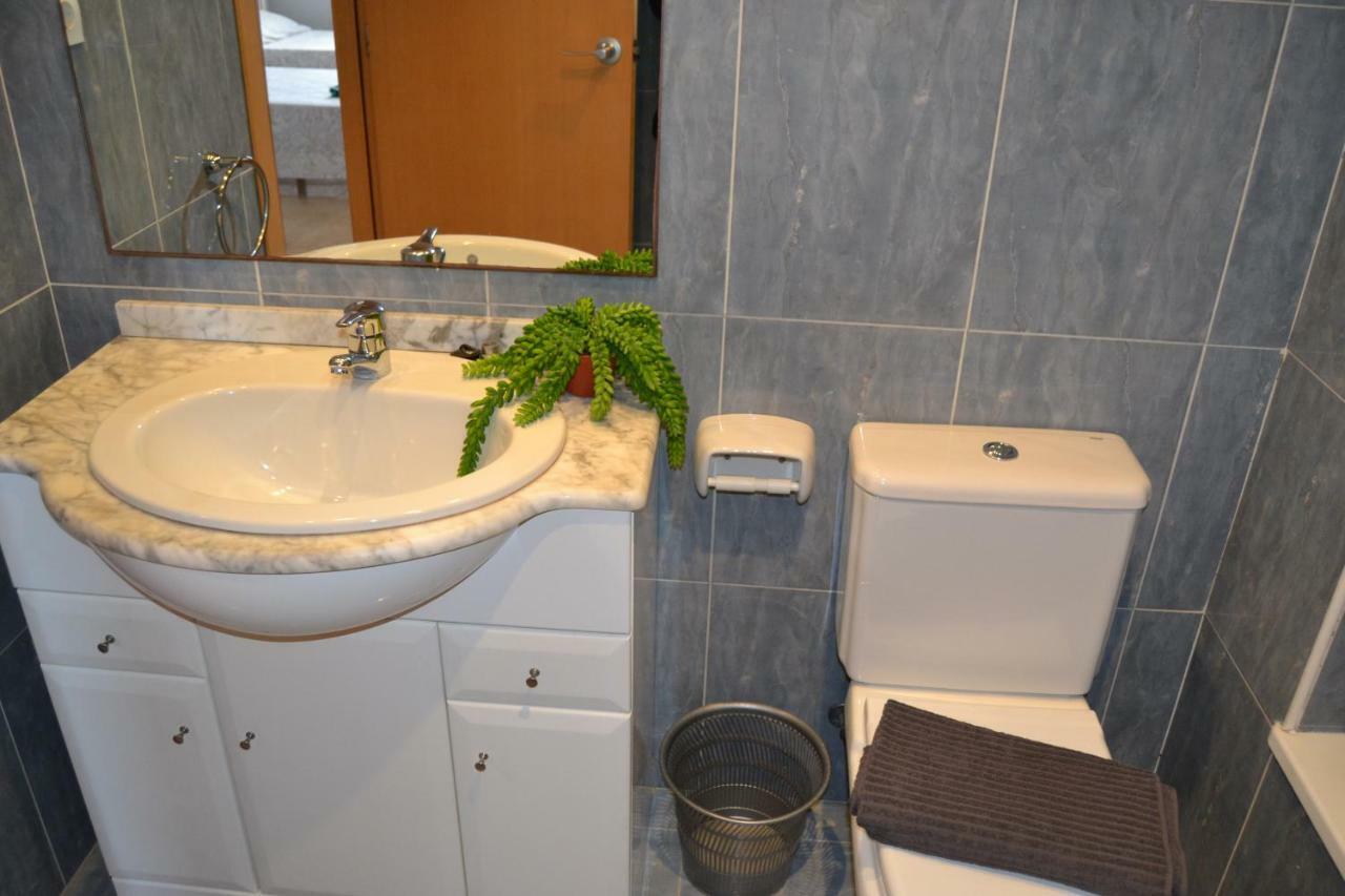 Lovely Familiar Apartment With Pool In Cap Σαλού Εξωτερικό φωτογραφία