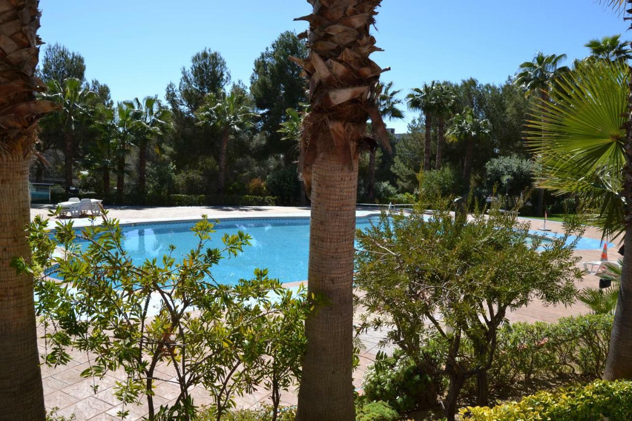 Lovely Familiar Apartment With Pool In Cap Σαλού Εξωτερικό φωτογραφία