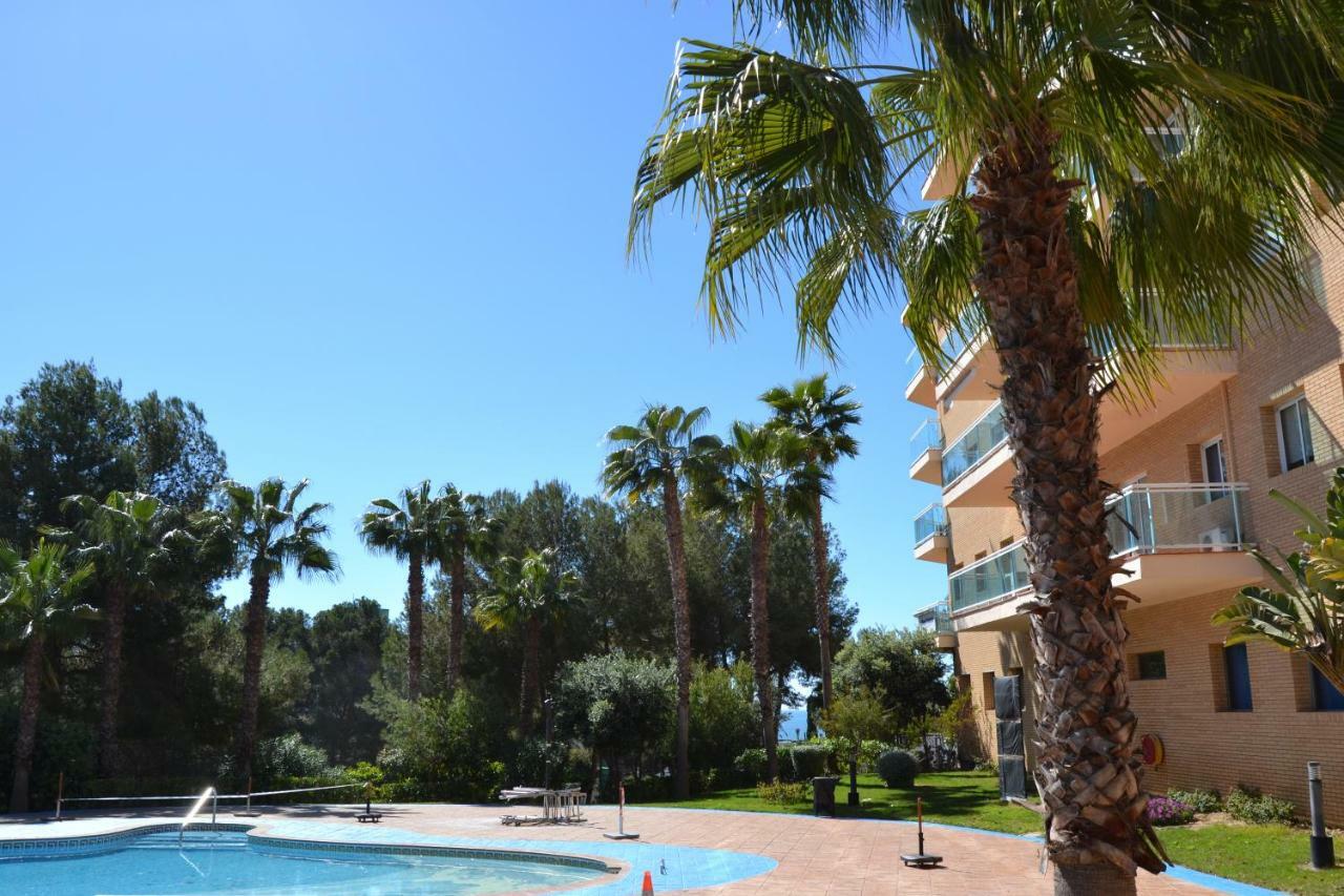 Lovely Familiar Apartment With Pool In Cap Σαλού Εξωτερικό φωτογραφία