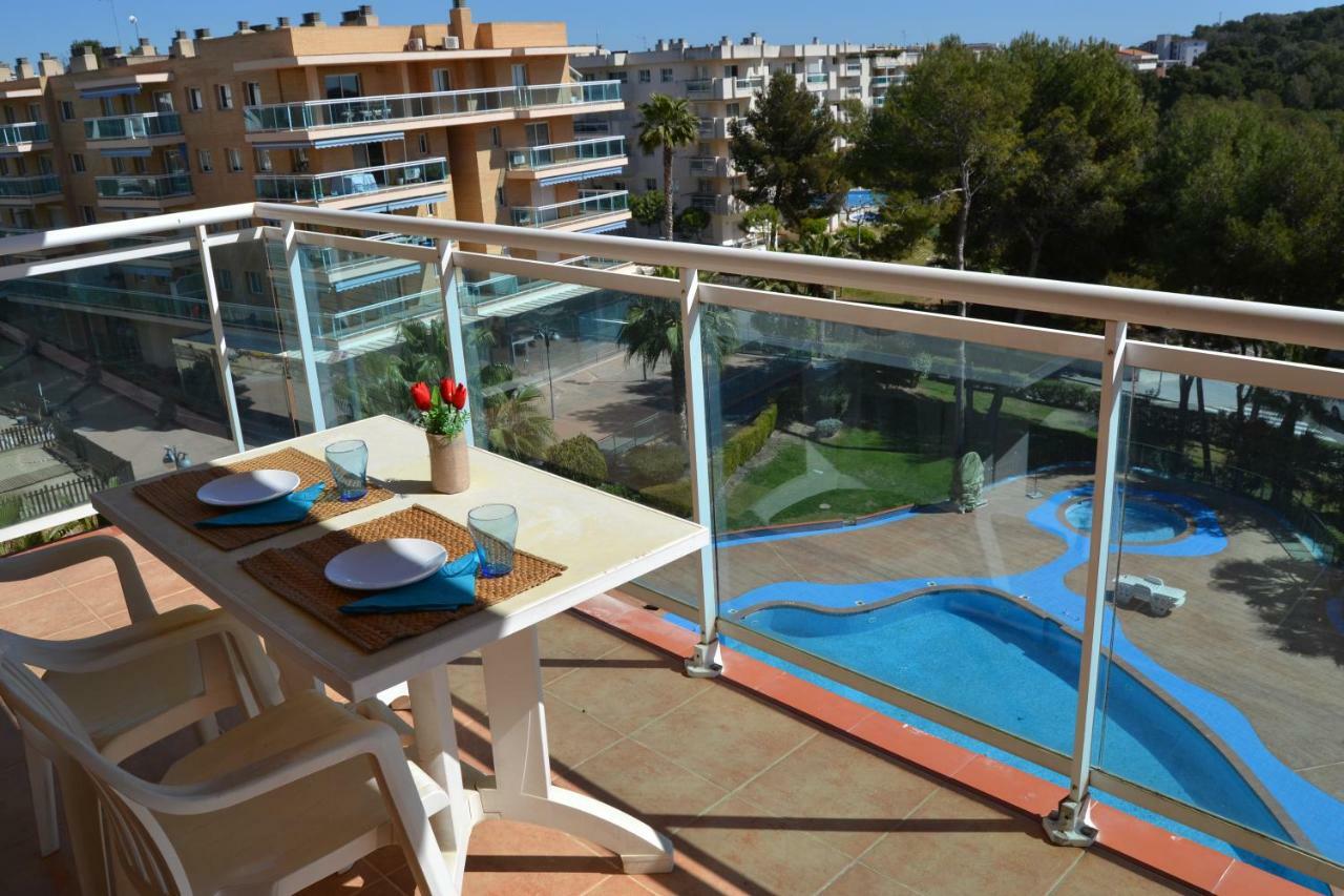 Lovely Familiar Apartment With Pool In Cap Σαλού Εξωτερικό φωτογραφία