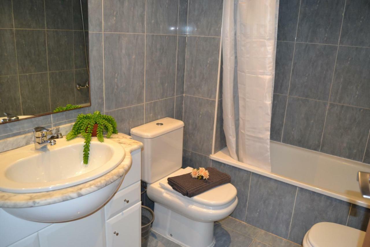 Lovely Familiar Apartment With Pool In Cap Σαλού Εξωτερικό φωτογραφία